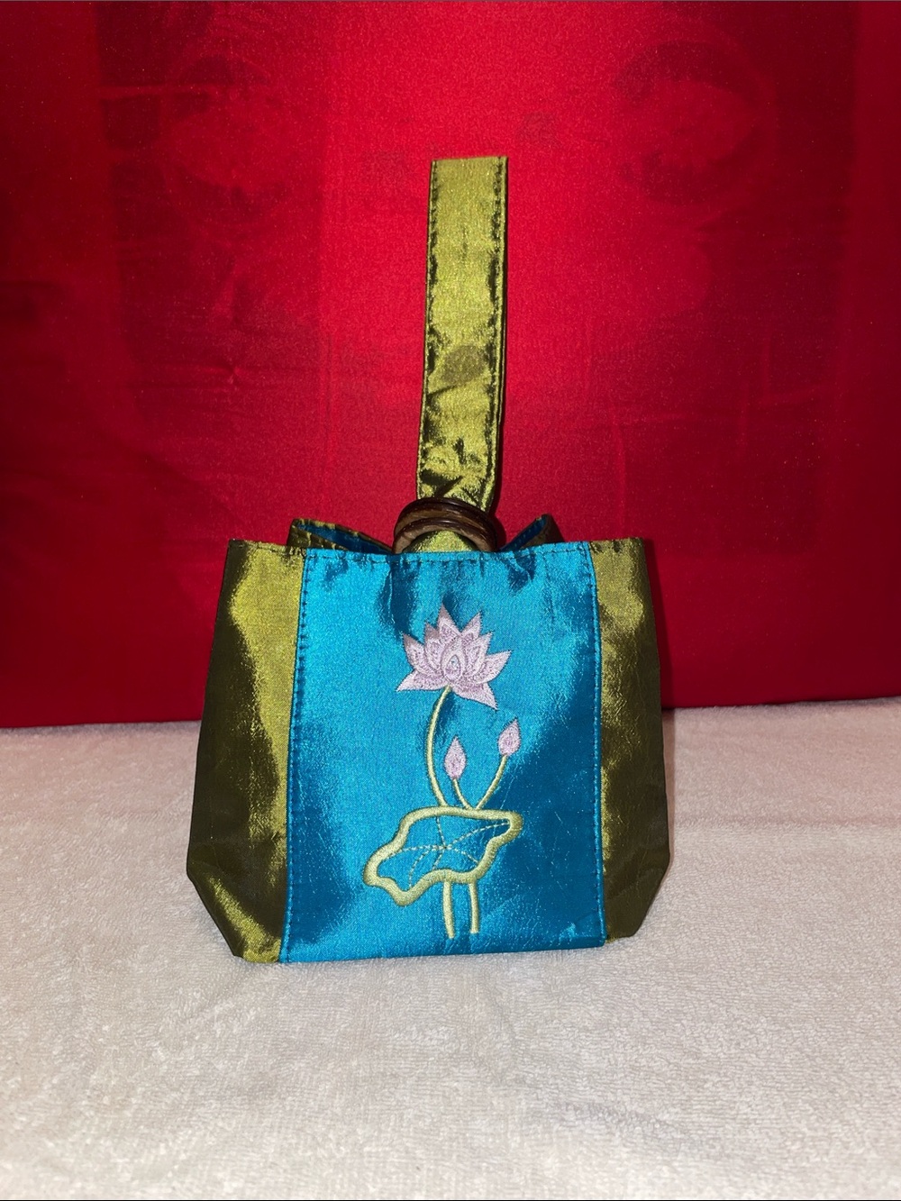 Vintage embroidered  Blue and olive silk Wristlet Tote lotus 🪷 flower Vietnam